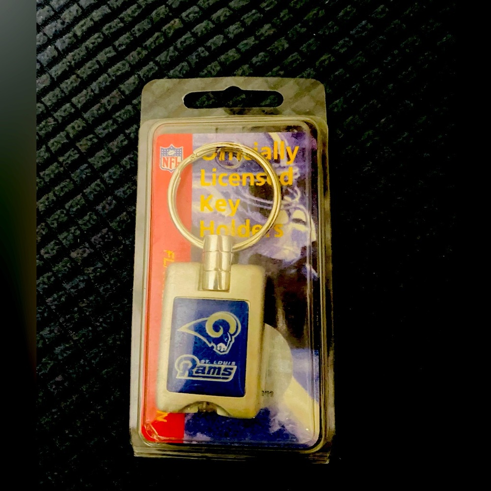 NEW NFL Rams Key Holder